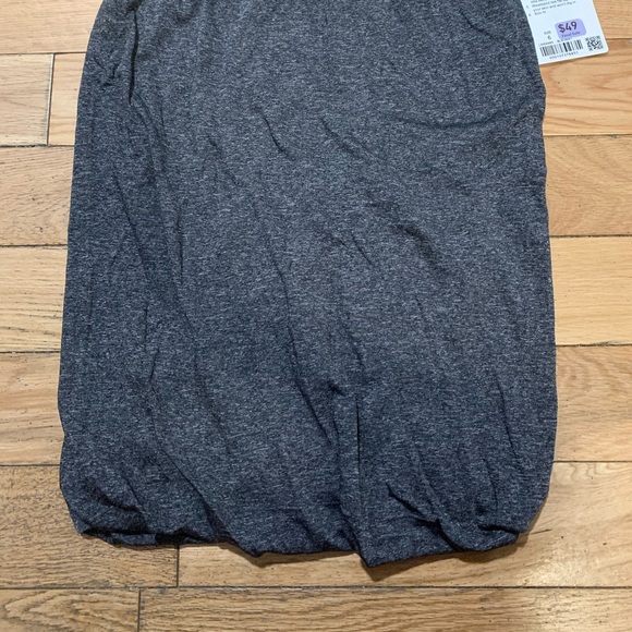 Lululemon boulevard Bliss Skirt size 6 NWT - Picture 4 of 5